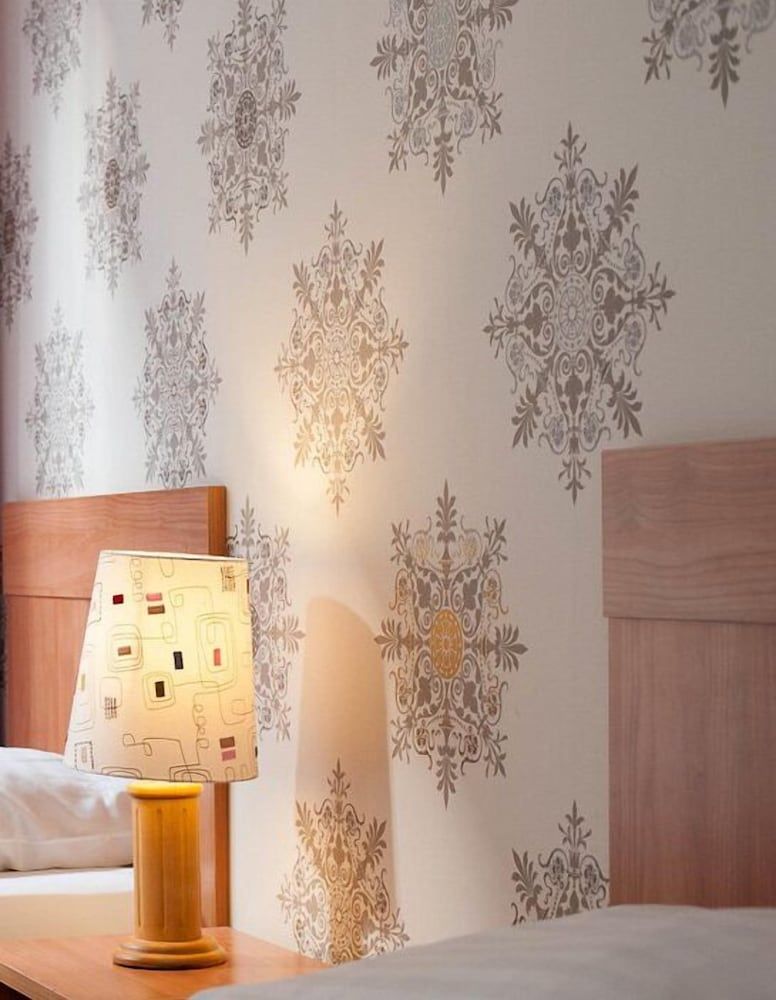 Rho Hotel Comfort Double Room, 1 Double or 2 Twin Beds 6