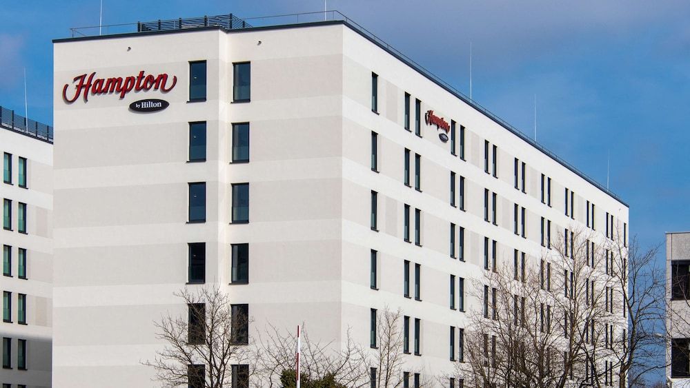 undefined Hampton by Hilton Munich City North 2