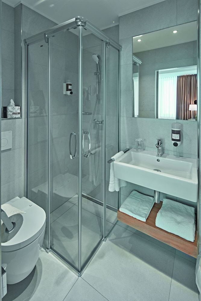 Standard Double Room, 1 Queen Bed