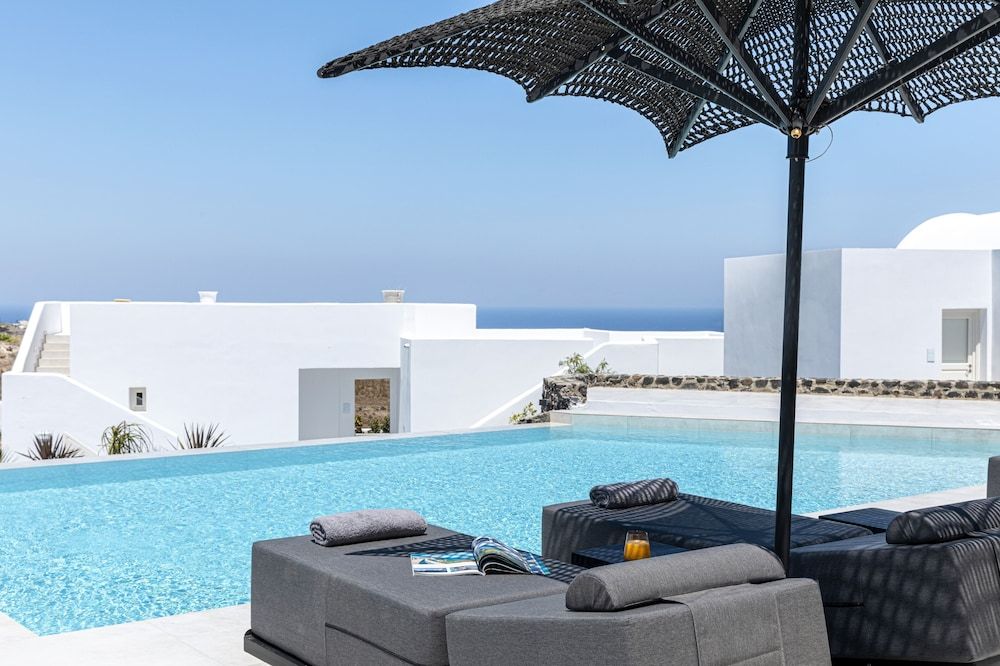 undefined Secret View Hotel 5