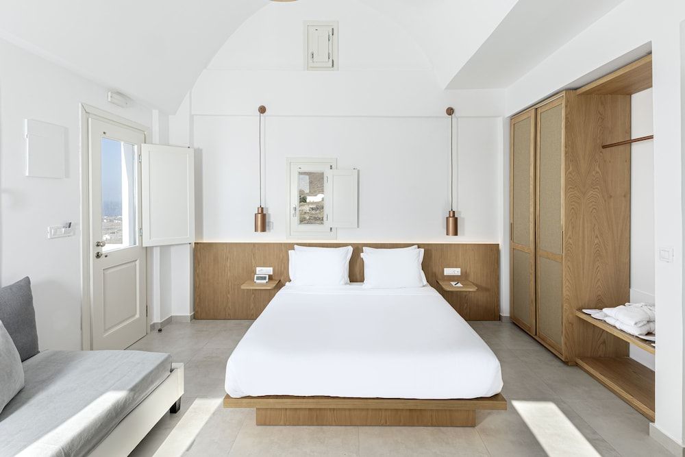 undefined Secret View Hotel 4