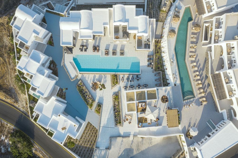 undefined Secret View Hotel 6