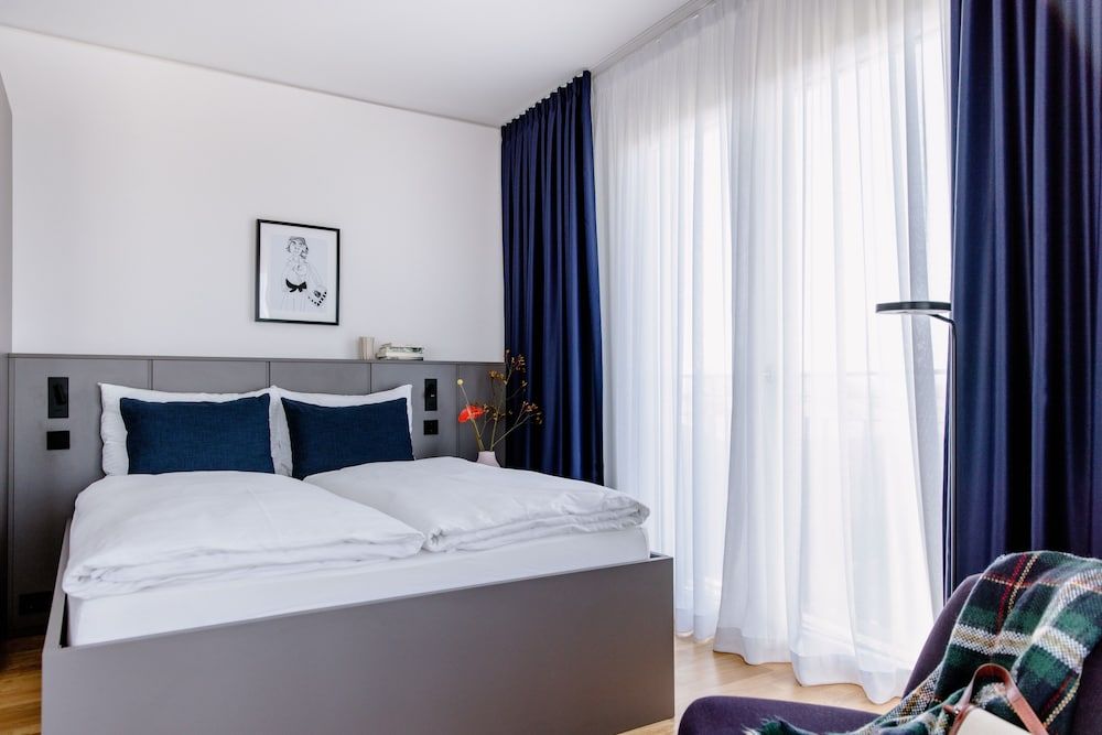 undefined THE FLAG Meiller Gärten 2