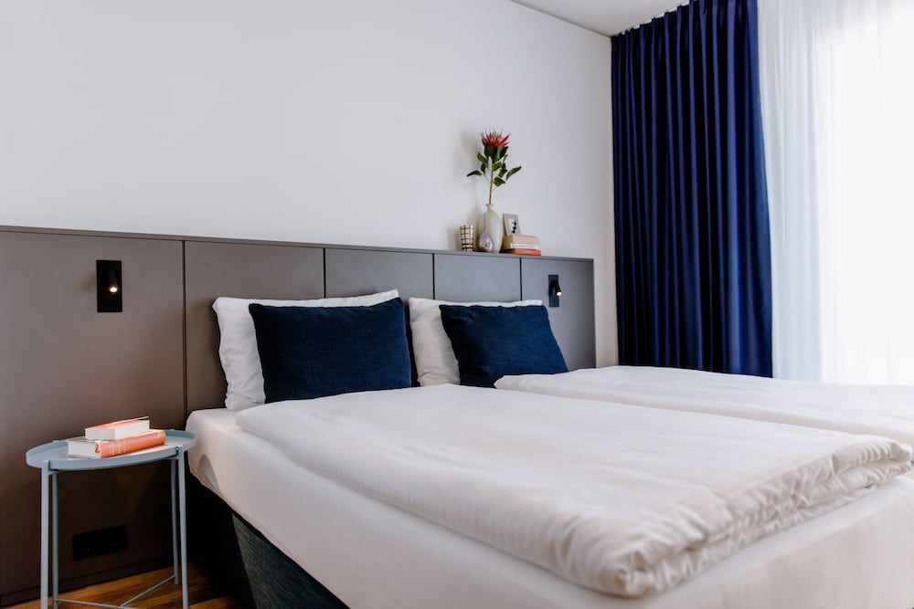 undefined THE FLAG Meiller Gärten 3