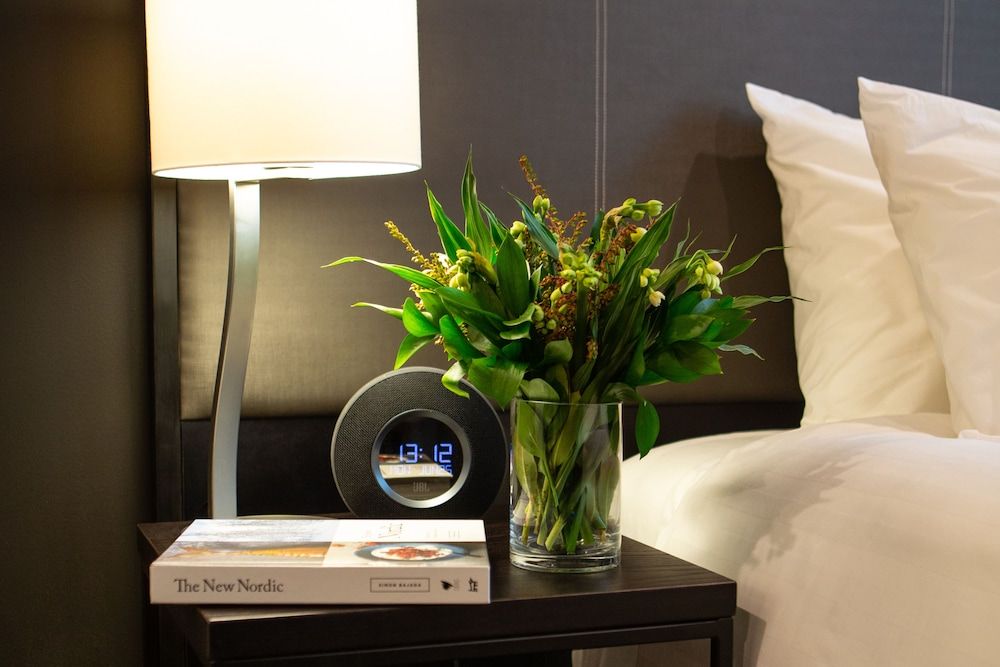 Rydges Wellington Airport Standard King Room 6