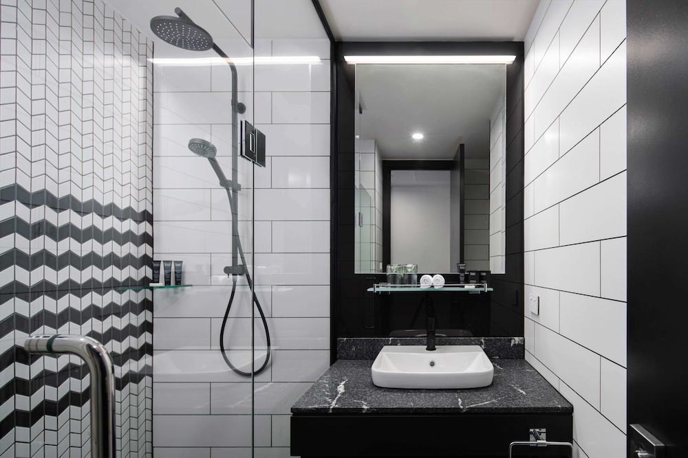 Rydges Wellington Airport Superior North Family Room 5