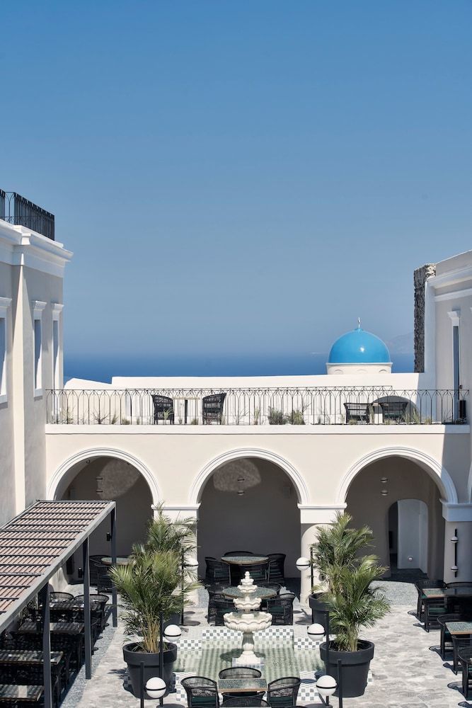 undefined Katikies Garden Santorini - The Leading Hotels Of The World 6