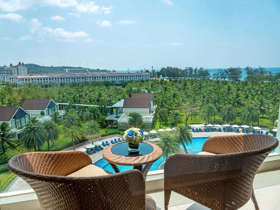 Radisson Blu Resort Phu Quoc Deluxe Room (King/Twin) 6
