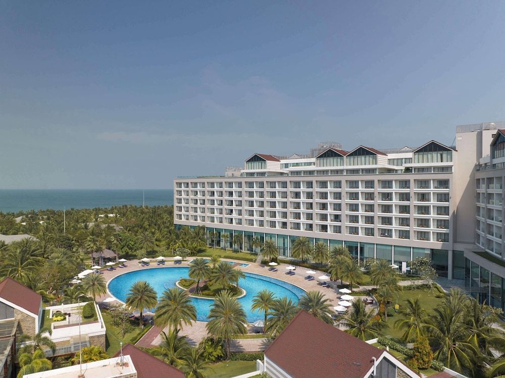 undefined Radisson Blu Resort Phu Quoc 9