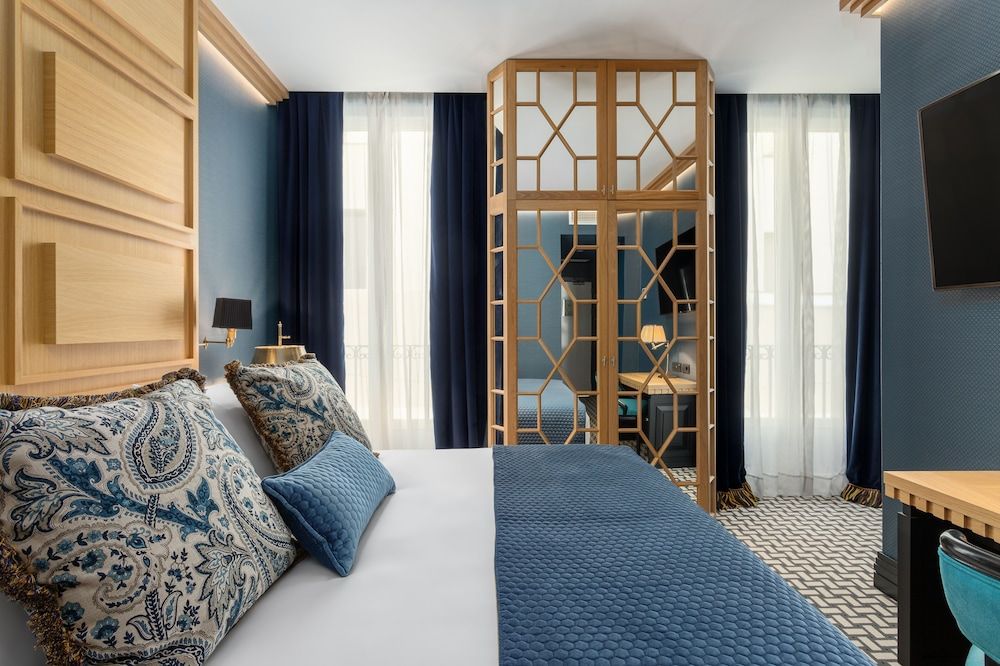 Room Mate Collection Alba, Madrid Standard Room 14