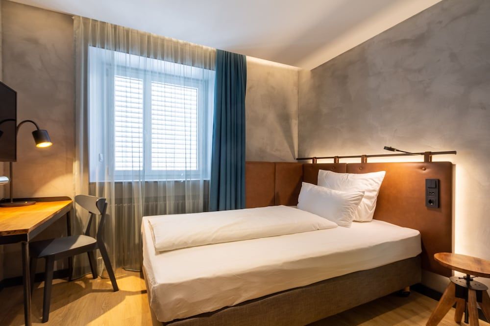 undefined Unsölds Factory Hotel 3