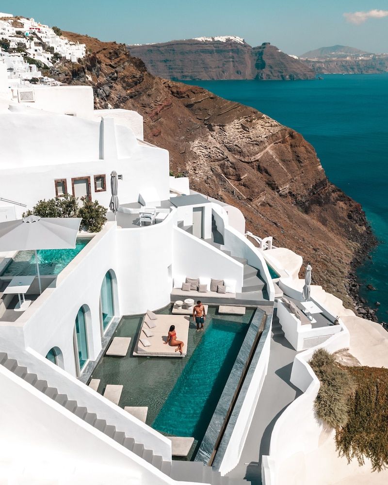undefined Echoes Luxury Suites 5