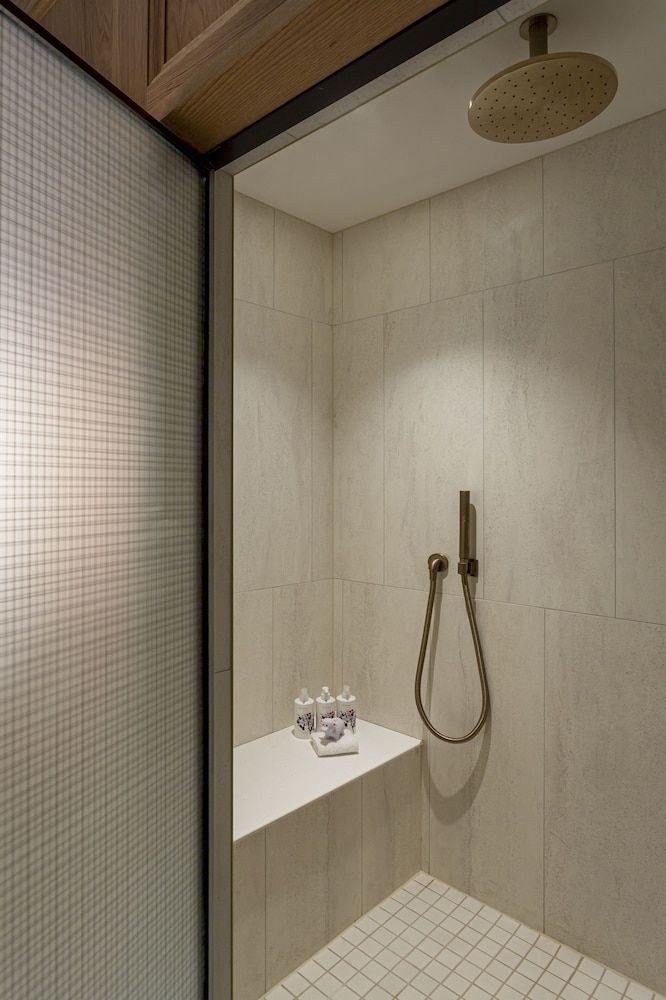 undefined Virgin Hotels Edinburgh 8