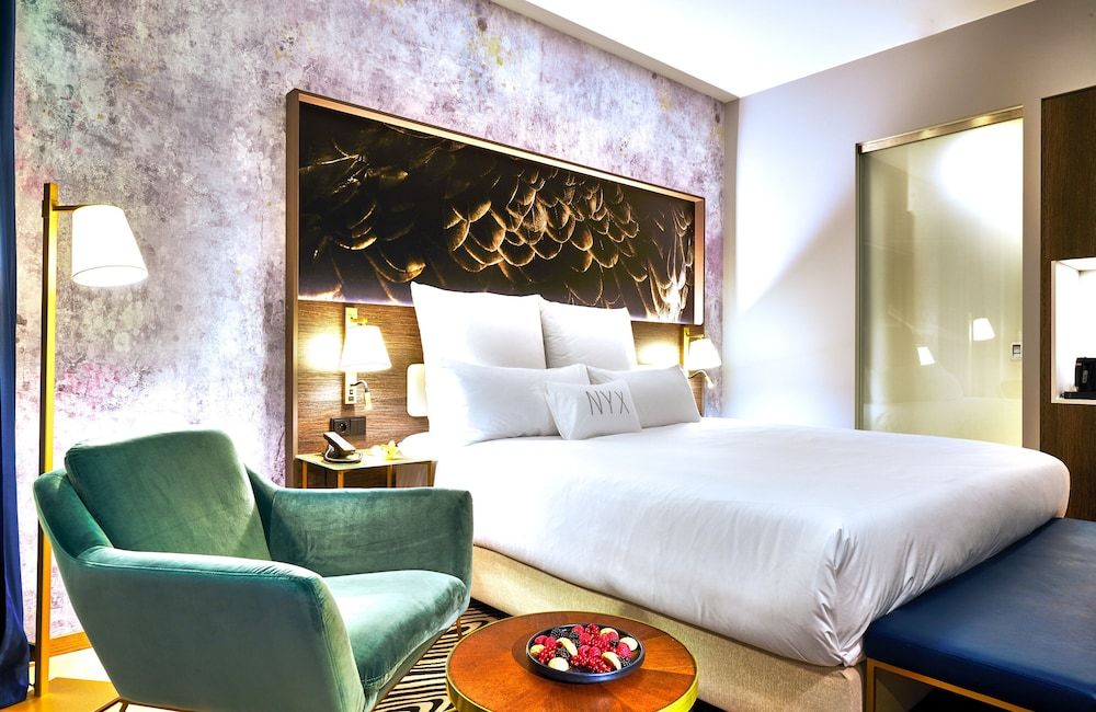 NYX Hotel Warsaw by Leonardo Hotels Comfort Room (Down To Earth) 11