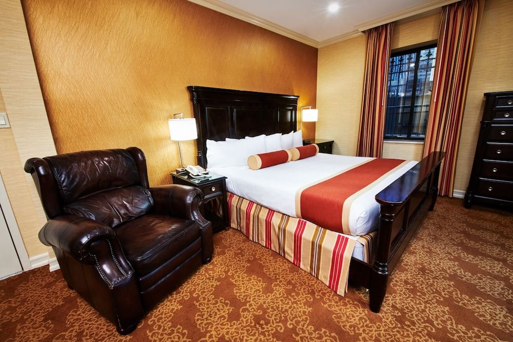 Penthouse Studio with King Bed