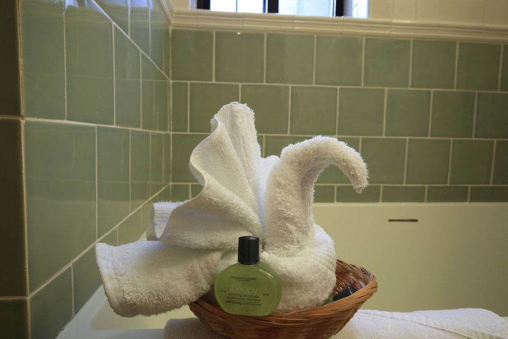 undefined Radio City Apartments 7