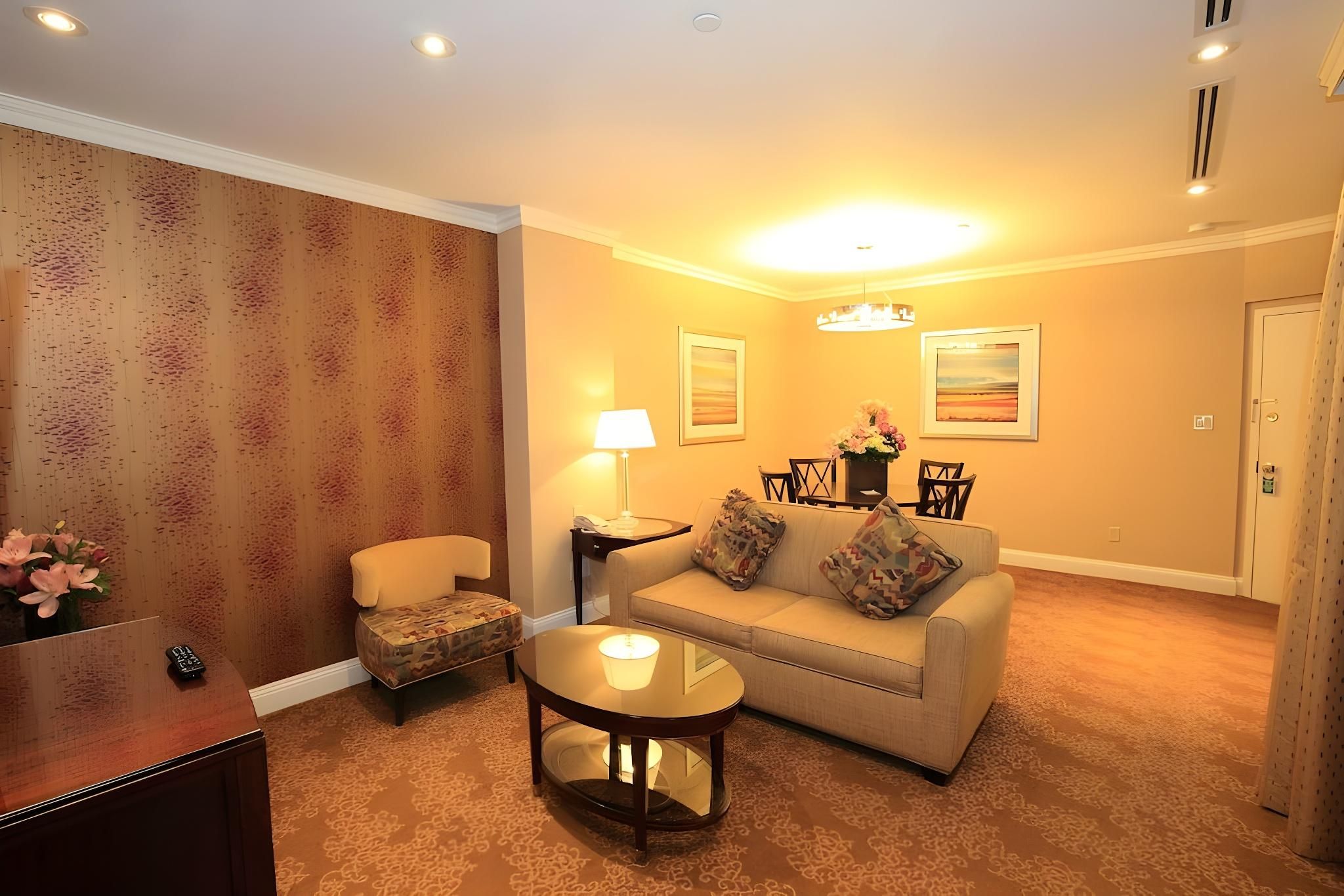 1-Bedroom Penthouse