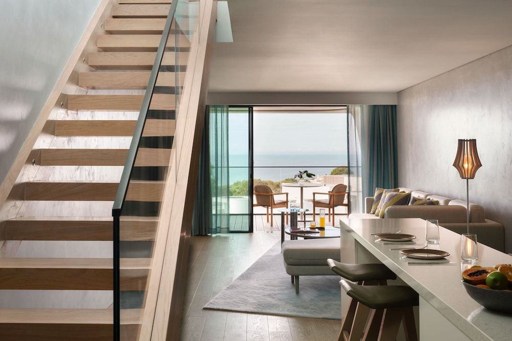 undefined W Algarve 5