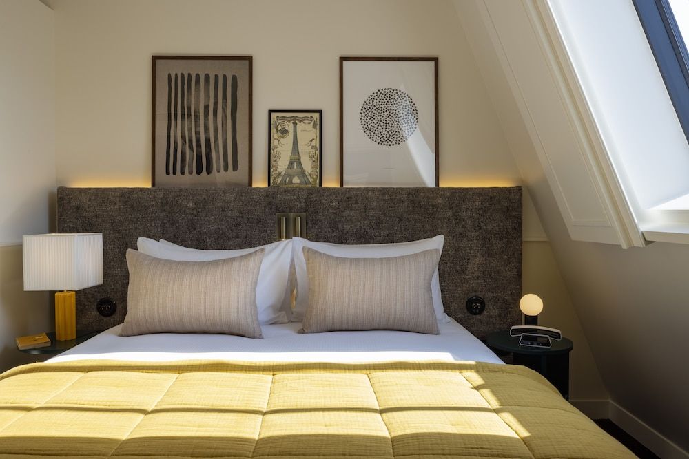 undefined Dadou Paris 6