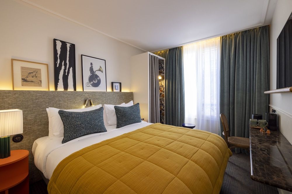 undefined Dadou Paris 3