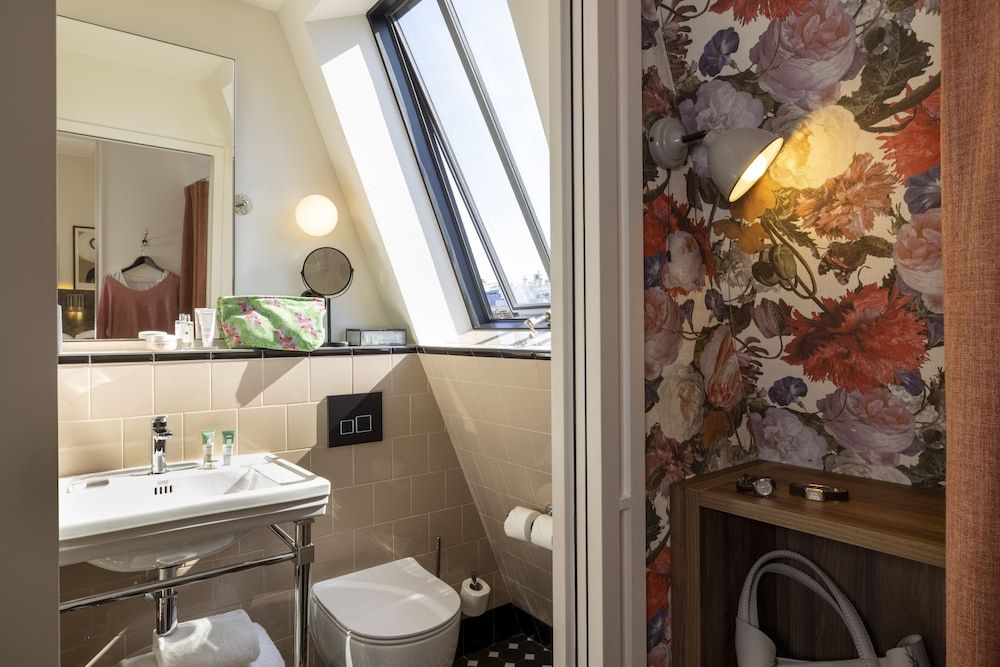 undefined Dadou Paris 8