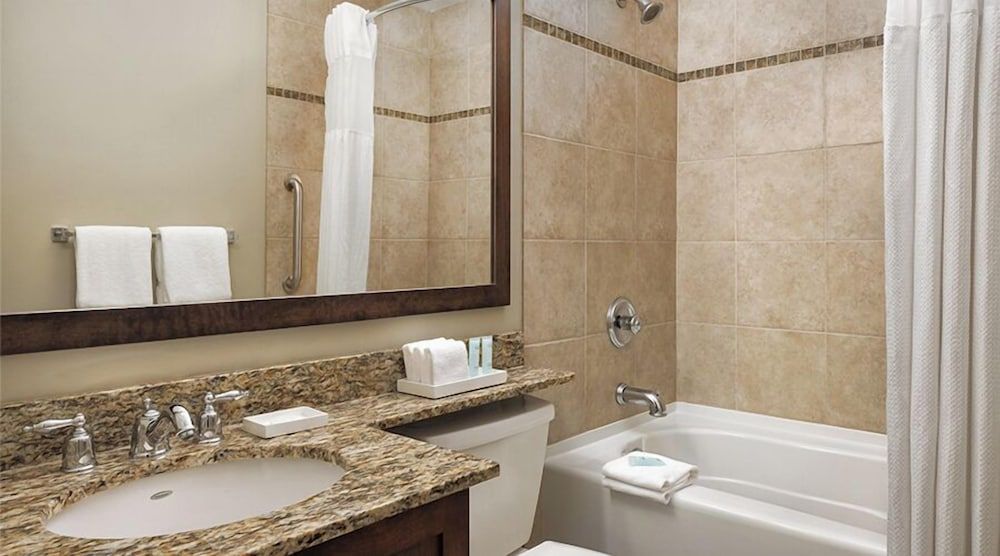 THE Beach Club Resort Studio Room 4