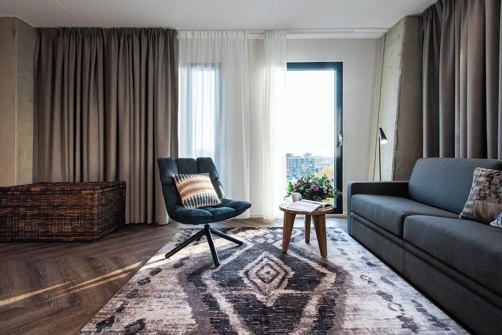 Numa Amsterdam Docklands Deluxe Apartment 9