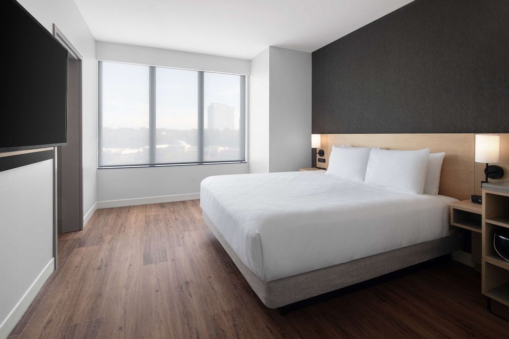 undefined Hyatt Place Atlanta / Perimeter Center 9