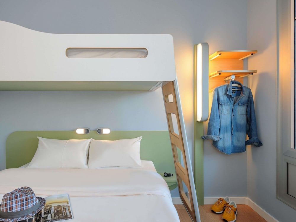 Standard Loft