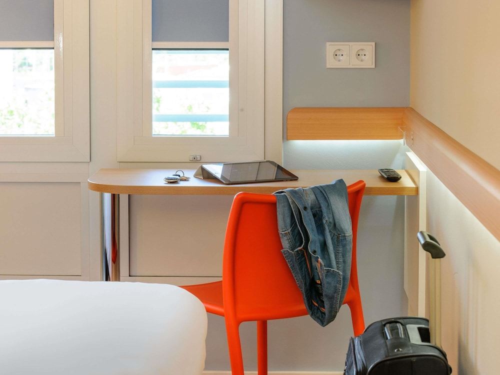 ibis budget Frankfurt City Ost Standard Double Room, 1 Double Bed 7