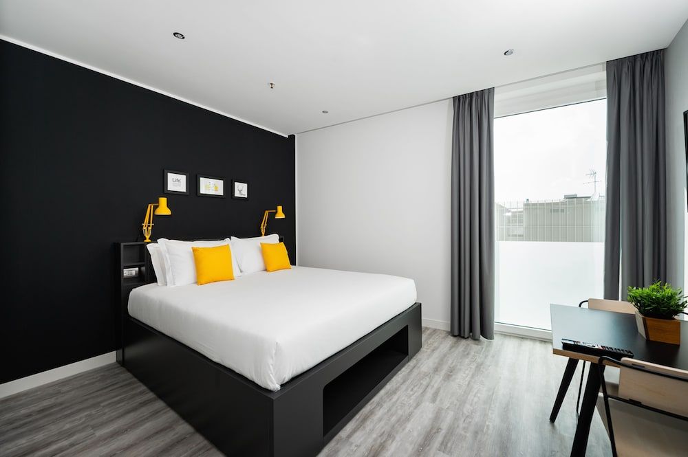 Studio Apartment Accessible