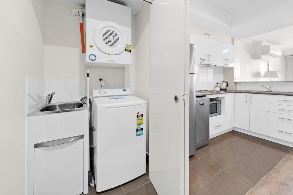 Dolphin Quay Apartments Two bedroom Palladio View 6