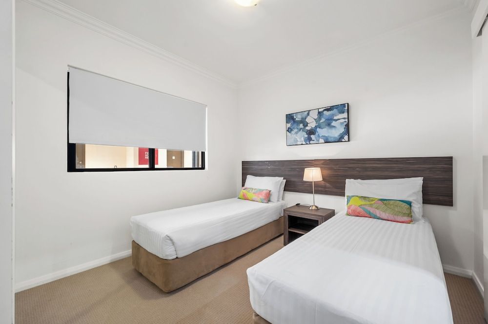 Dolphin Quay Apartments Two Bedroom Marina View