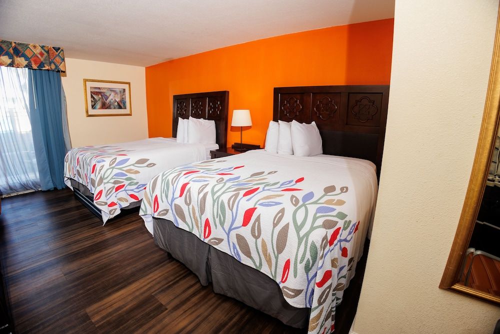 undefined Garnet Inn & Suites, Orlando 4