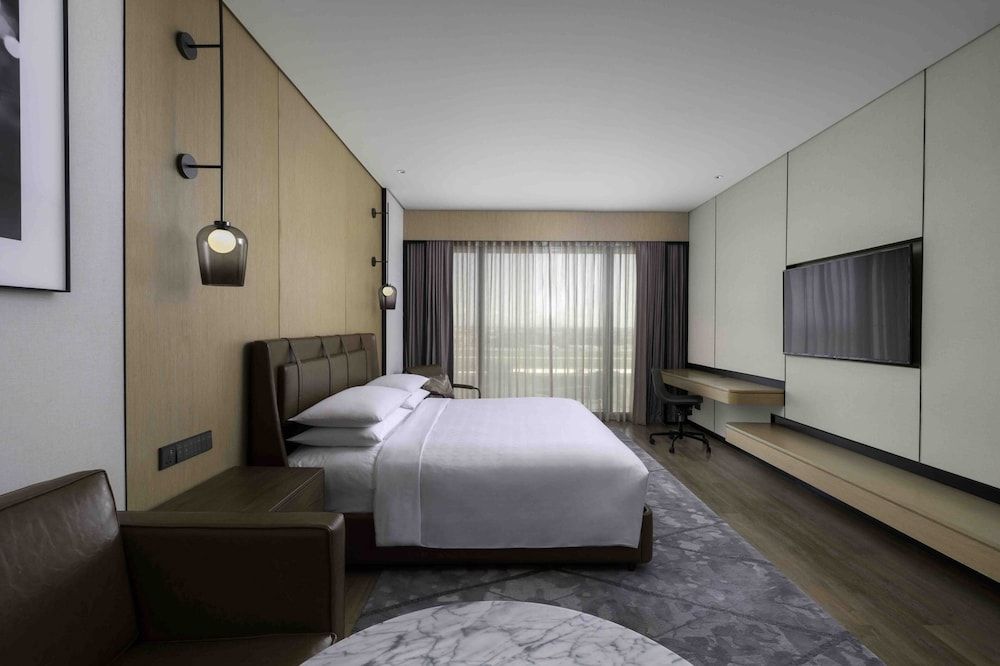 Sheraton Manila Hotel at Newport World Resorts