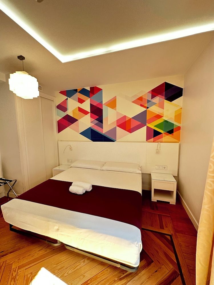 undefined Hostal Abadía Madrid 10