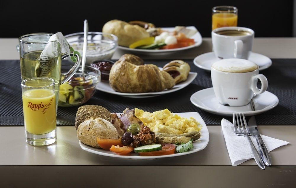 undefined Pearl Hotel 6