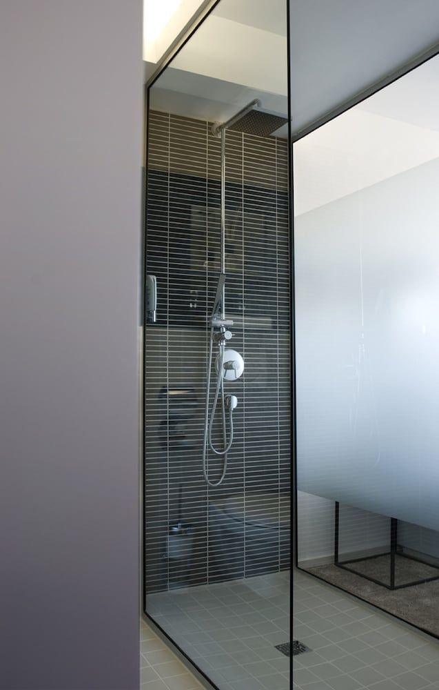 Pearl Hotel Double Room 7