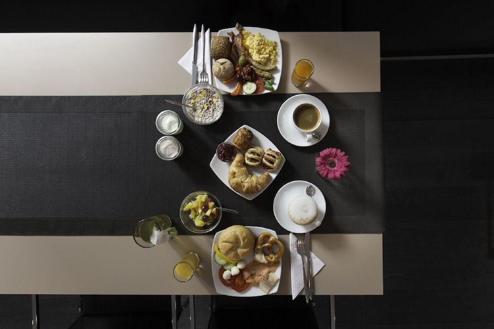 undefined Pearl Hotel 8