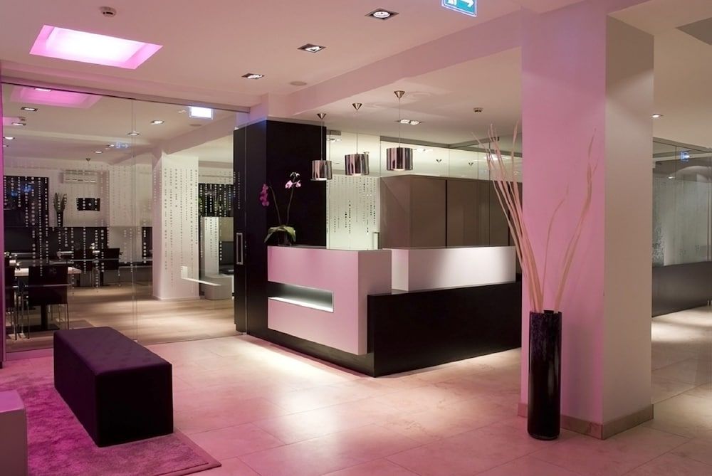 undefined Pearl Hotel
