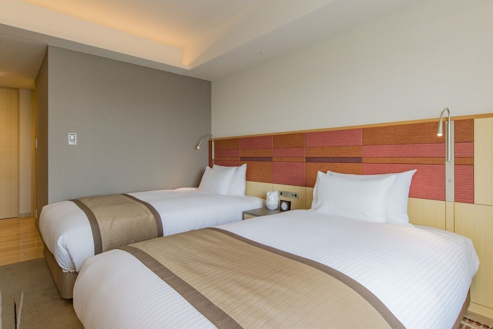 Premium Twin Room, Non Smoking (Max 2 Adults)