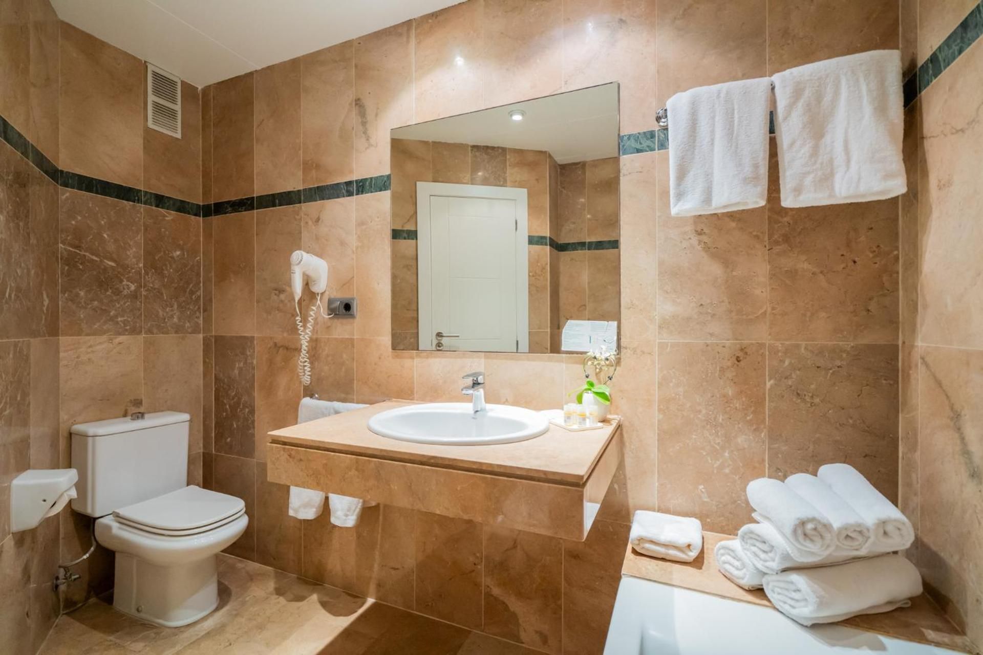 undefined Hotel Glories 7