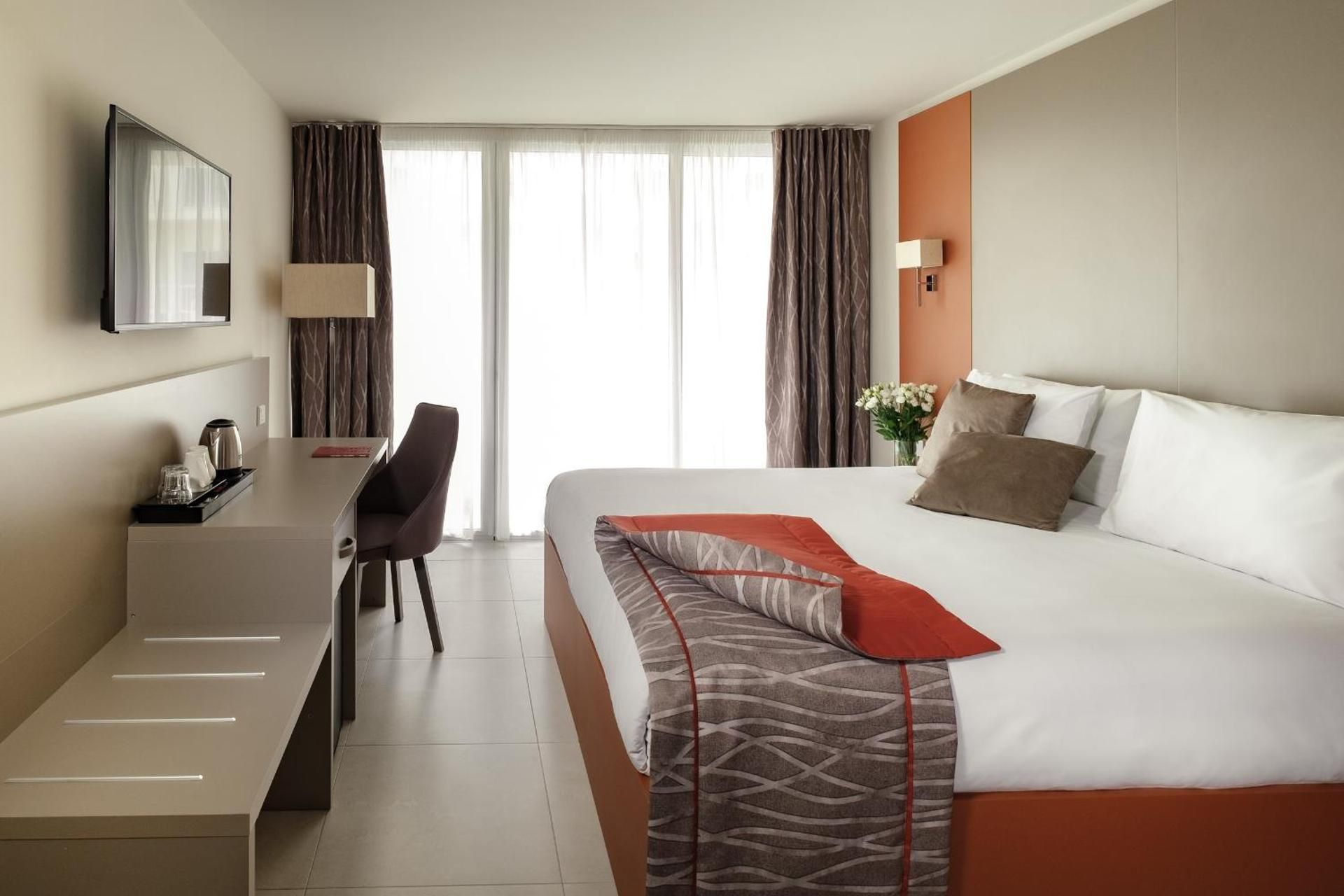 Superior Double or Twin - High Floor