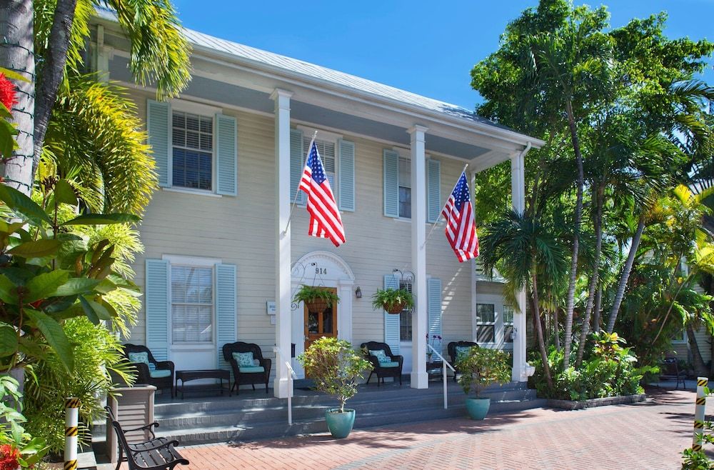 undefined Westwinds Inn 6