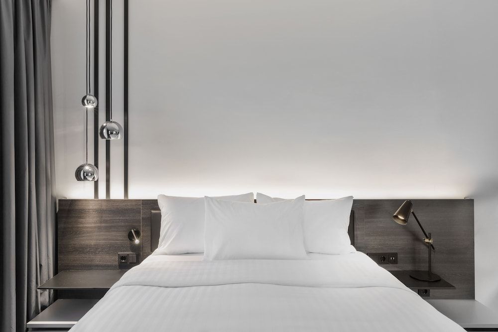 Family Studio, 1 Queen Bed with Sofa bed, Corner