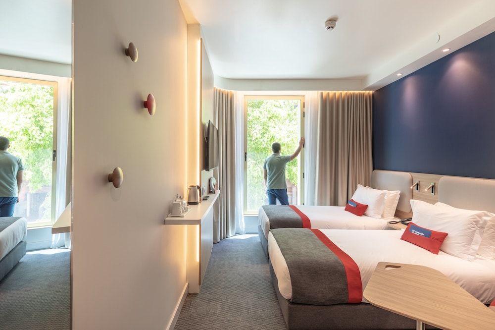 undefined Holiday Inn Express Lisbon - Plaza Saldanha by IHG 2