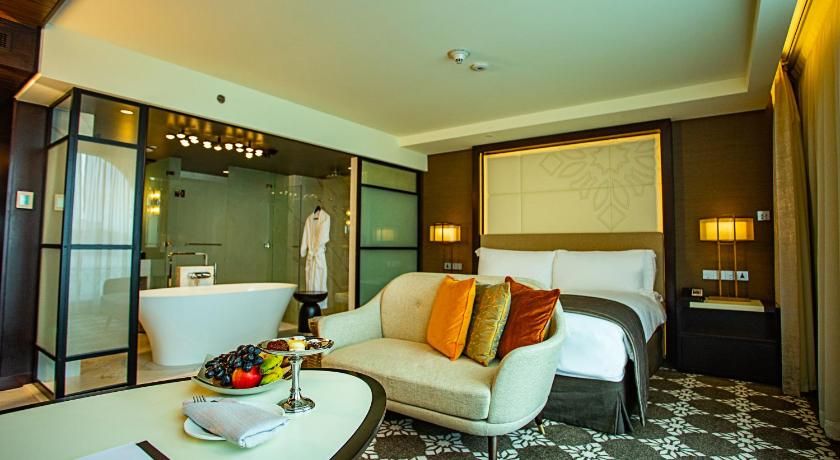InterContinental Dhaka by IHG 1 King Classic 12