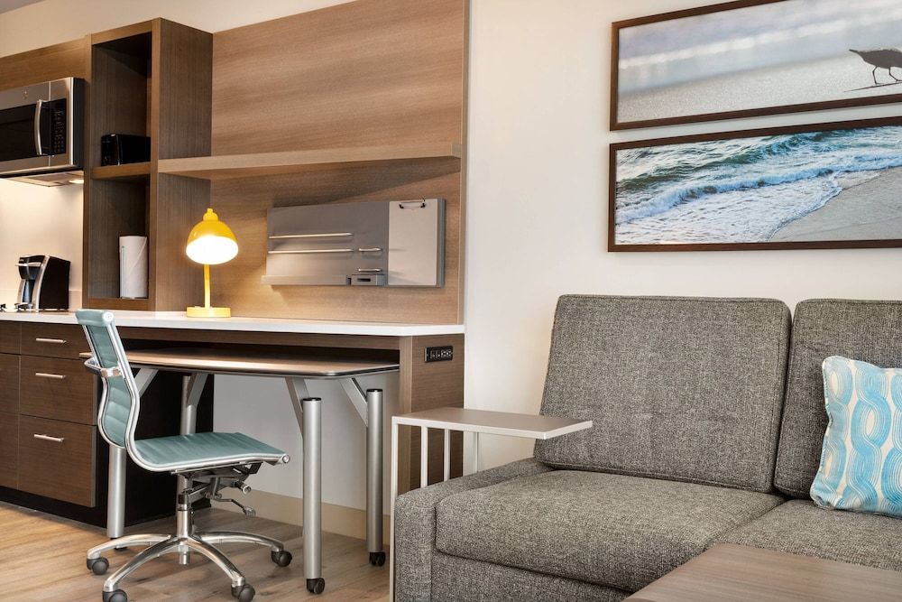 Studio, 1 King Bed with Sofa bed, Non Smoking