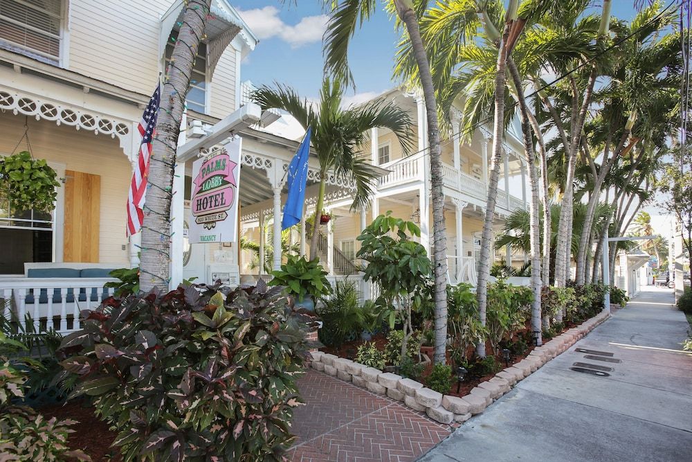 undefined The Palms Hotel 9