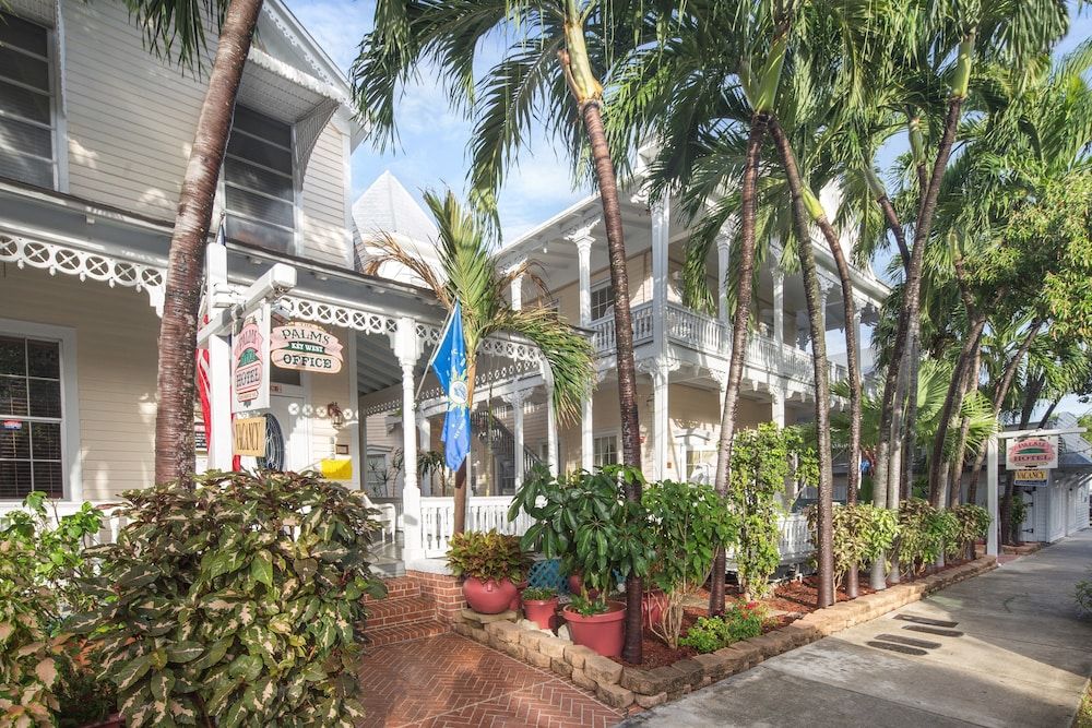 undefined The Palms Hotel 7